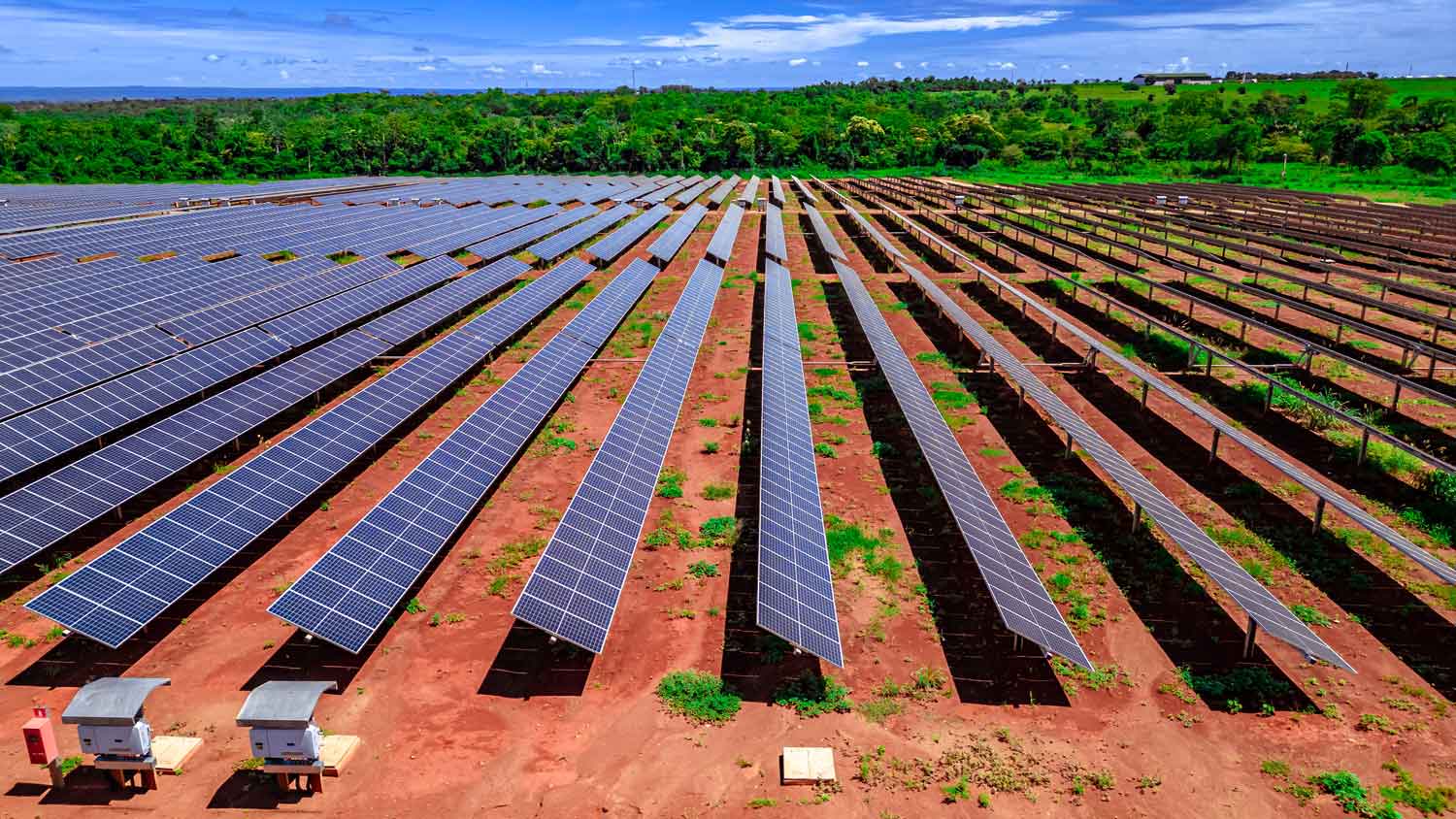 Campo de placas solares
